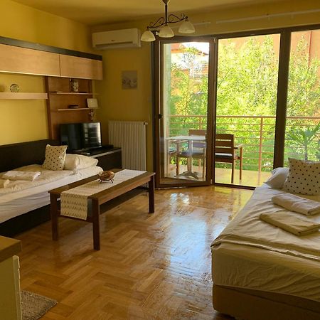 Mandarin Wellness Apartman Siófok Extérieur photo